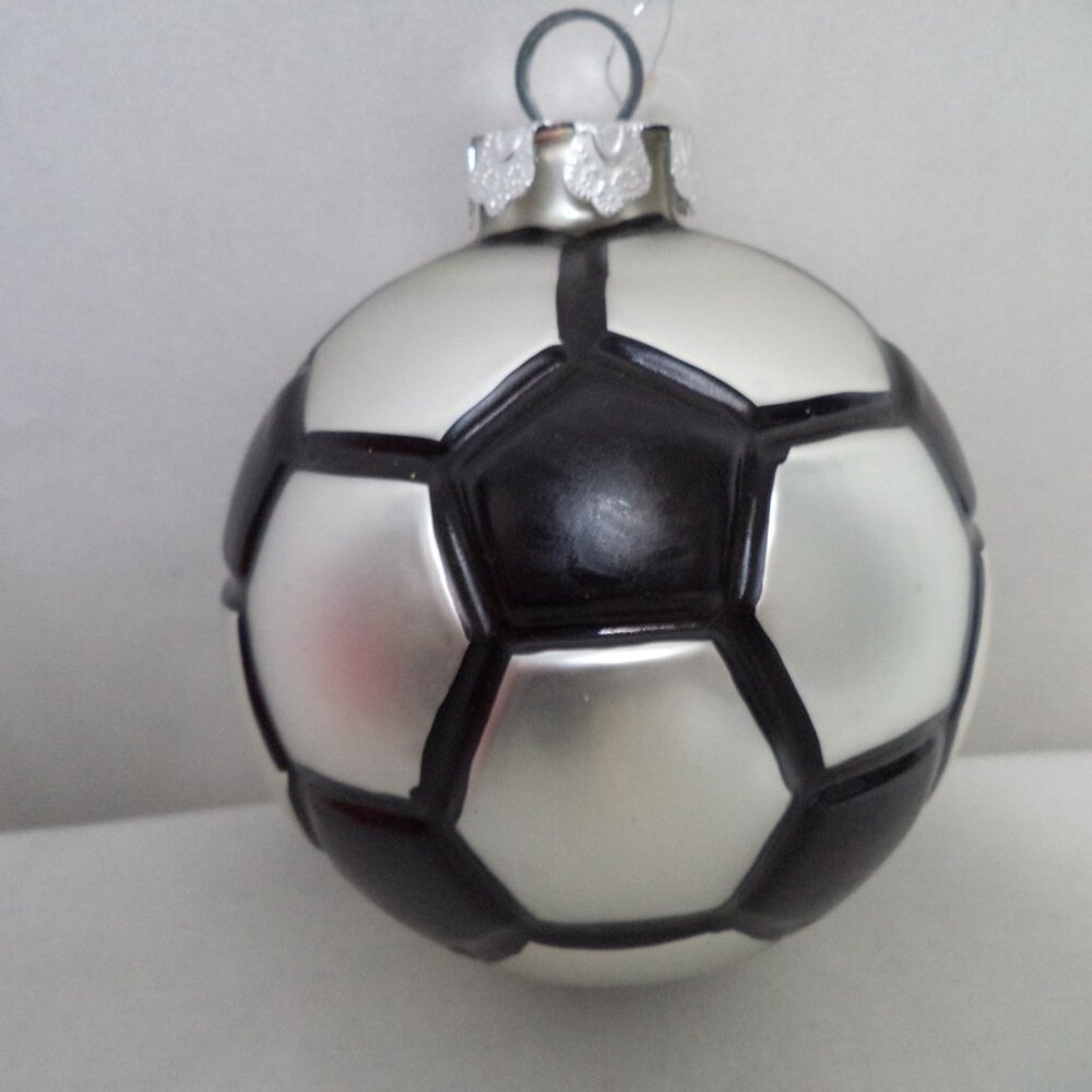 Masters on Silk Krebs Christmas Soccer Ball Ornament glass hand painted NEW NIB - Picture 5 of 6